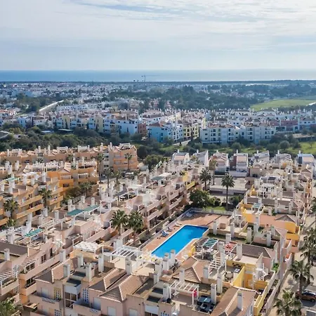 Daire Jane-duplex, With Pool & Sun Terrace